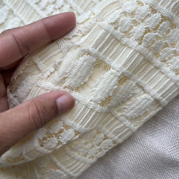 Off White H&M Lace Dress - Picture 8 of 8